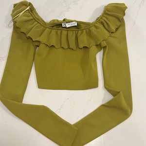 NWOT zara top